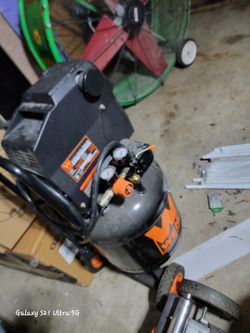 Wen electric air compressor new unused