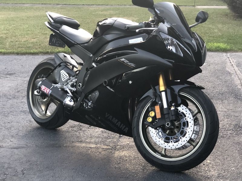 Yamaha R6 2008 Raven