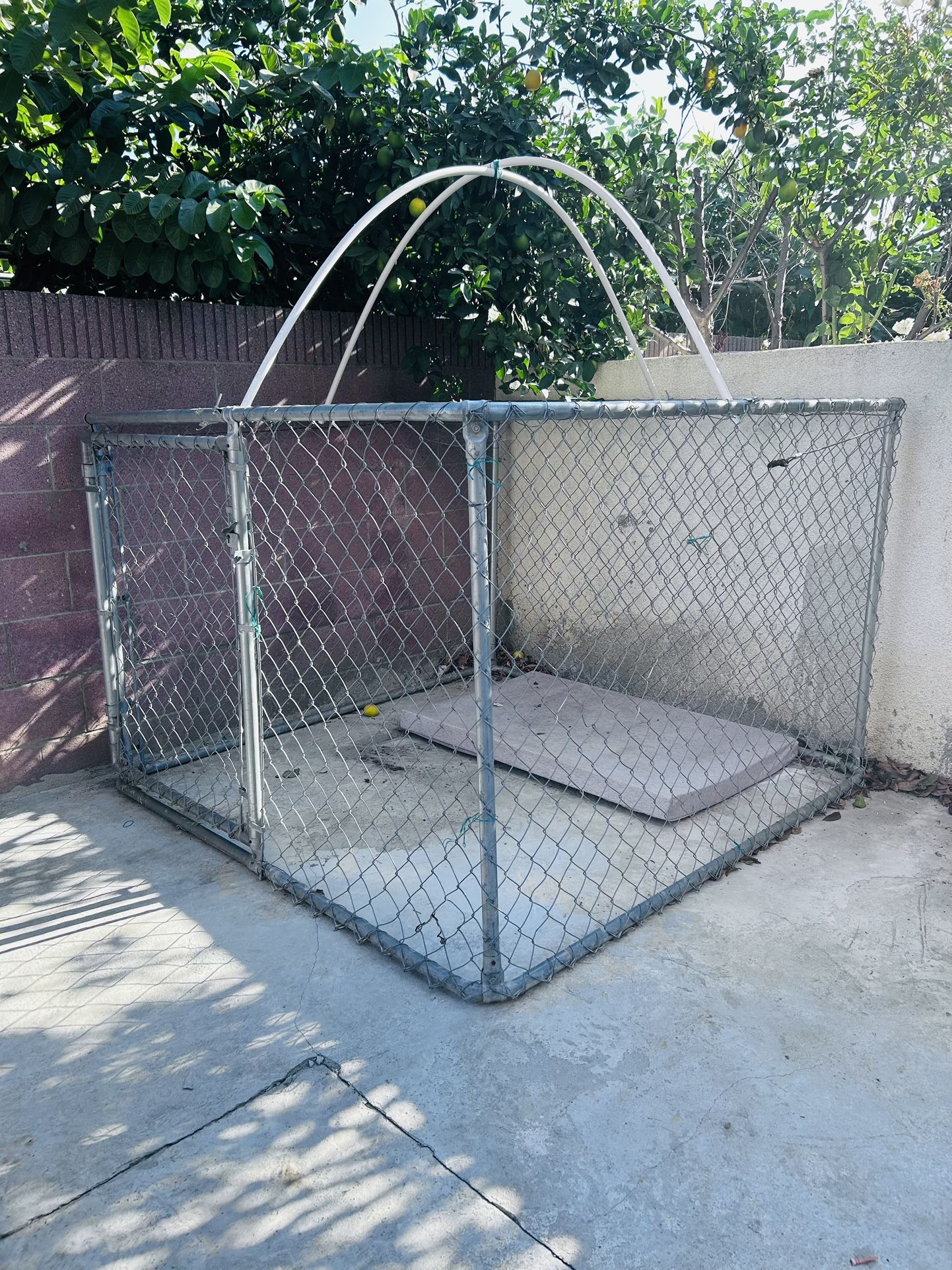 Heavy-duty dog ​​cage 6FT X 4FT