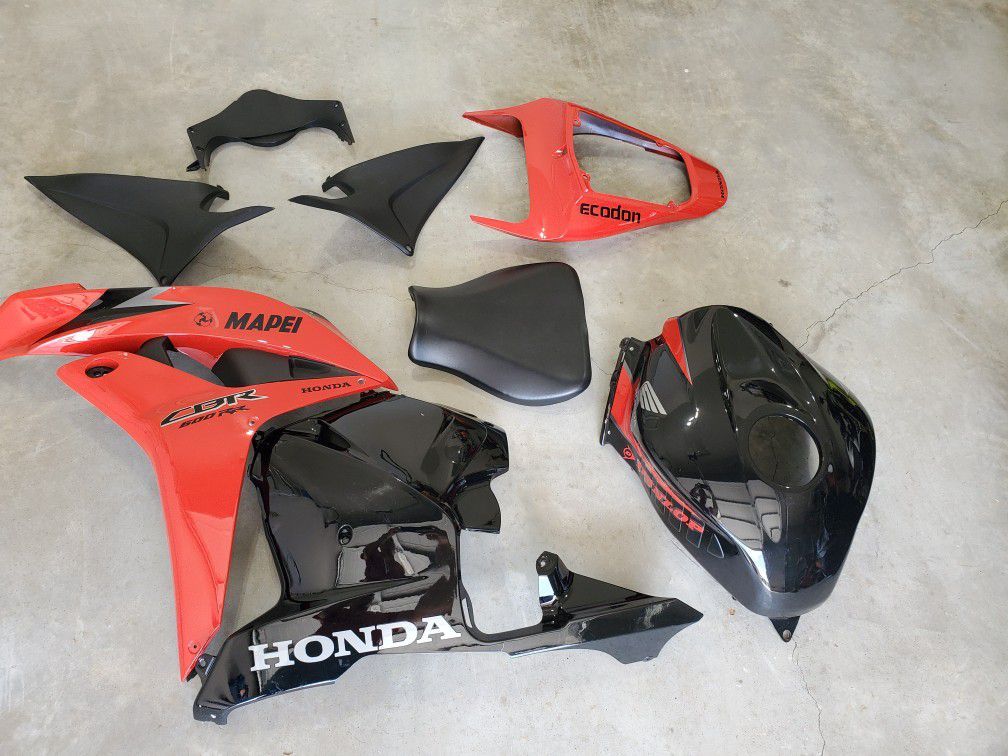 Honda CBR600RR Fairing Set