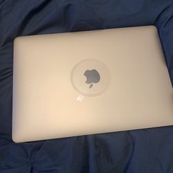 Air MacBook 2020 13” (Only For parts)