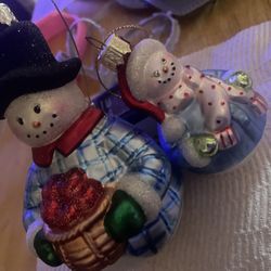 snowman Ornaments. $3.Made Of Glass. No Chips No Cracks.