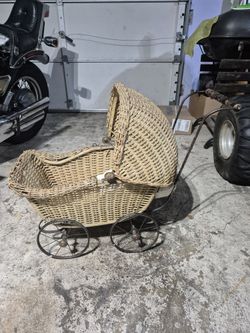 Grandmas Antique Doll Stroller