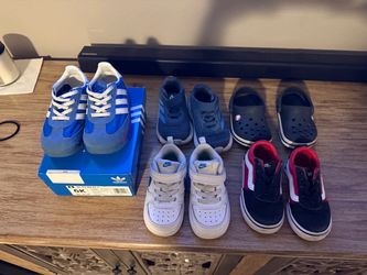 Boy shoes size 6