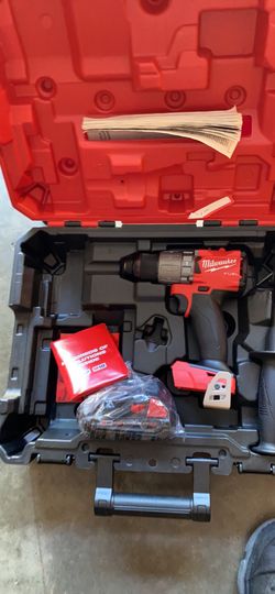 MILWAUKEE M18FUEL 2803-20 1/2”DRILL DRIVER HAMMER (13mm) Battery and Charger