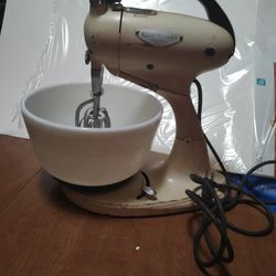 Vintage Hamilton Beach Mixer
