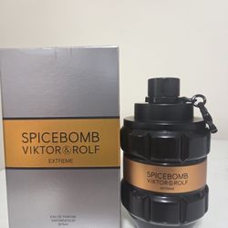 New! Spicebomb extreme Eau de parfum by Viktor&Rolf 3.0 oz