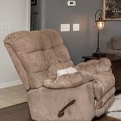 Recliner/lazy boy chair