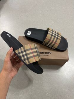 Tan Burberry slides