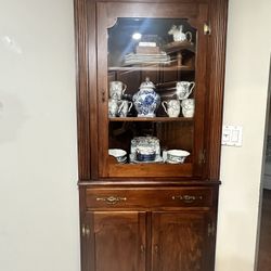 CHINA CABINET