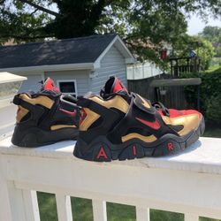 Nike Air Barrage size 11.5 mens