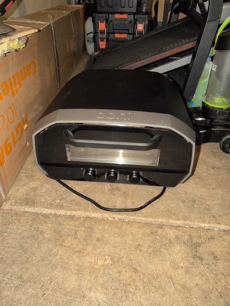 INDOOR 120V OONI NEOPOLITAN PIZZA OVEN with 12 inch PEEL & STONE!! 🍕..Cooks at 850°