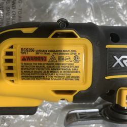 De Walt Oscillating Tool New  XR