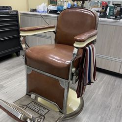 1949 Theo a kochs Barber Chair