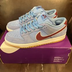 Nike SB Dunk Low Phillies Size 10
