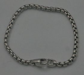 DAVID YURMAN STERLING SILVER BRACELET 7 INCHES 3.6MM 11.2 GRAMS PRE OWNED. VERY GOOD CONDITION. F(contact info removed)3.