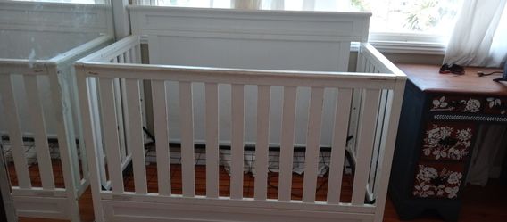 Free crib 
