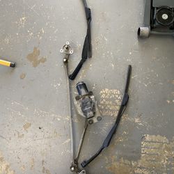 Honda S2000 AP1 Windshield Wiper Motor / Arms