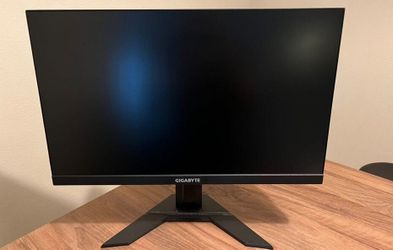 🔥 Gigabyte G24F 24” Gaming Monitor – LIKE NEW 🔥