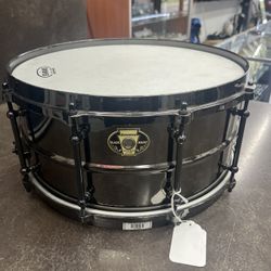 Ludwig Black Magic Snare 14 X 6.5 Drum