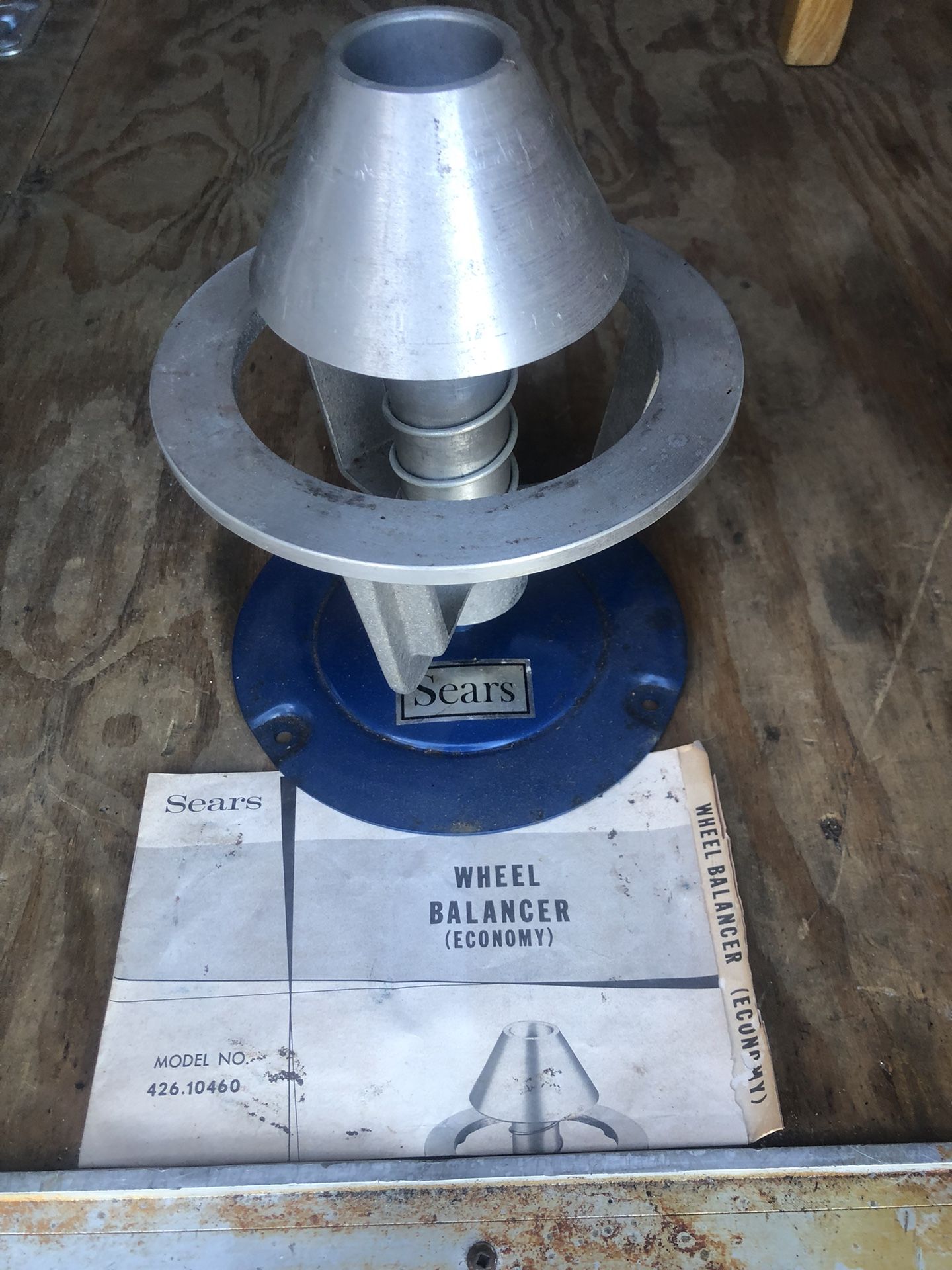 Vintage Sears Tire &Wheel Balancer  