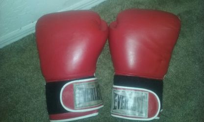 Boxing gloves 16oz