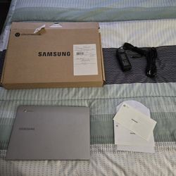 Samsung Chrome Book 
