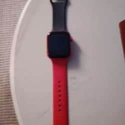 Apple Watch Series 8 .This One Free