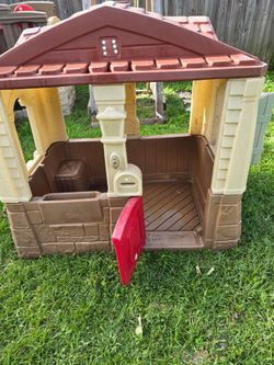 Step 2 Playhouse