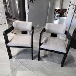 Set Of 2 New Modern Chairs 