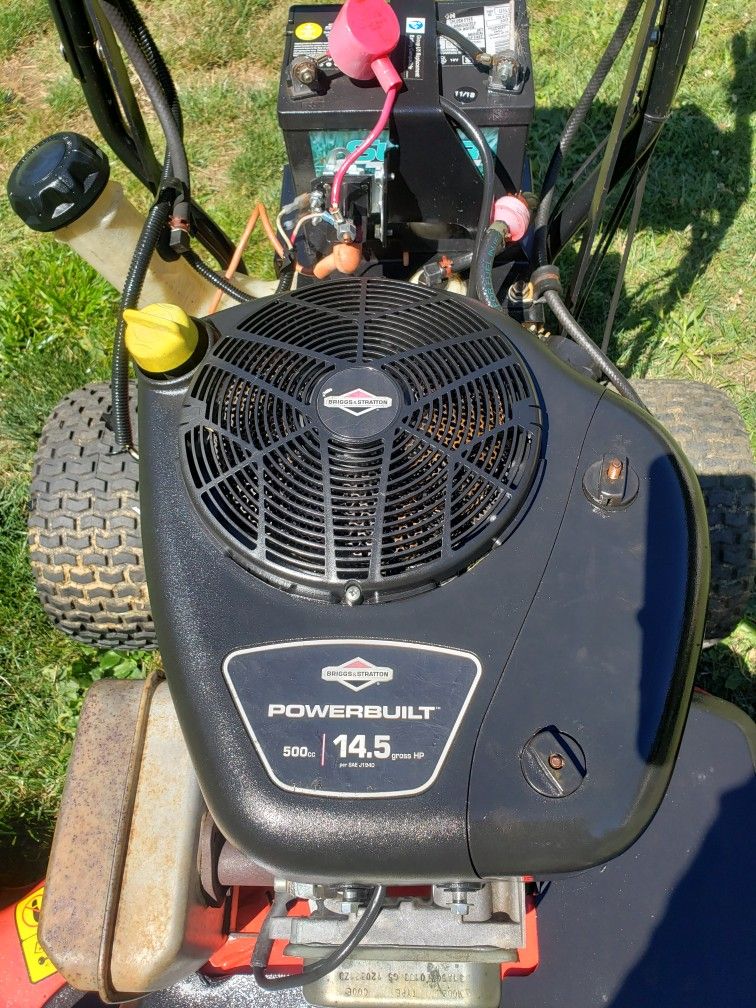 Gravely 34" Wide Area Walk Behind Zero Turn Mower for Sale in Salem, OR