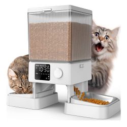 Cat/Pet feeder - Unboxed