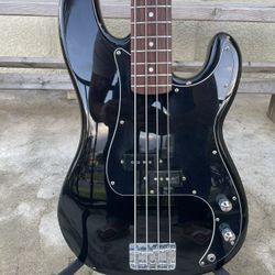 Like New Fender Squier P Bass For Sale