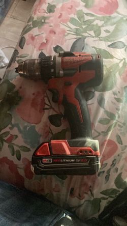 Milwaukee drill with battery
