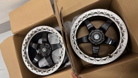Forgestar D5 Beadlocks/Dodge