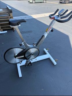 Keiser M3 Stationary Bike Spin Bike Indoor Exercise Bicycle Cardio Workout Home Gym Bicicleta