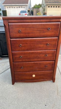 5 drawer dresser free