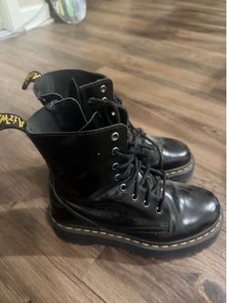 Doc Martens Size 8