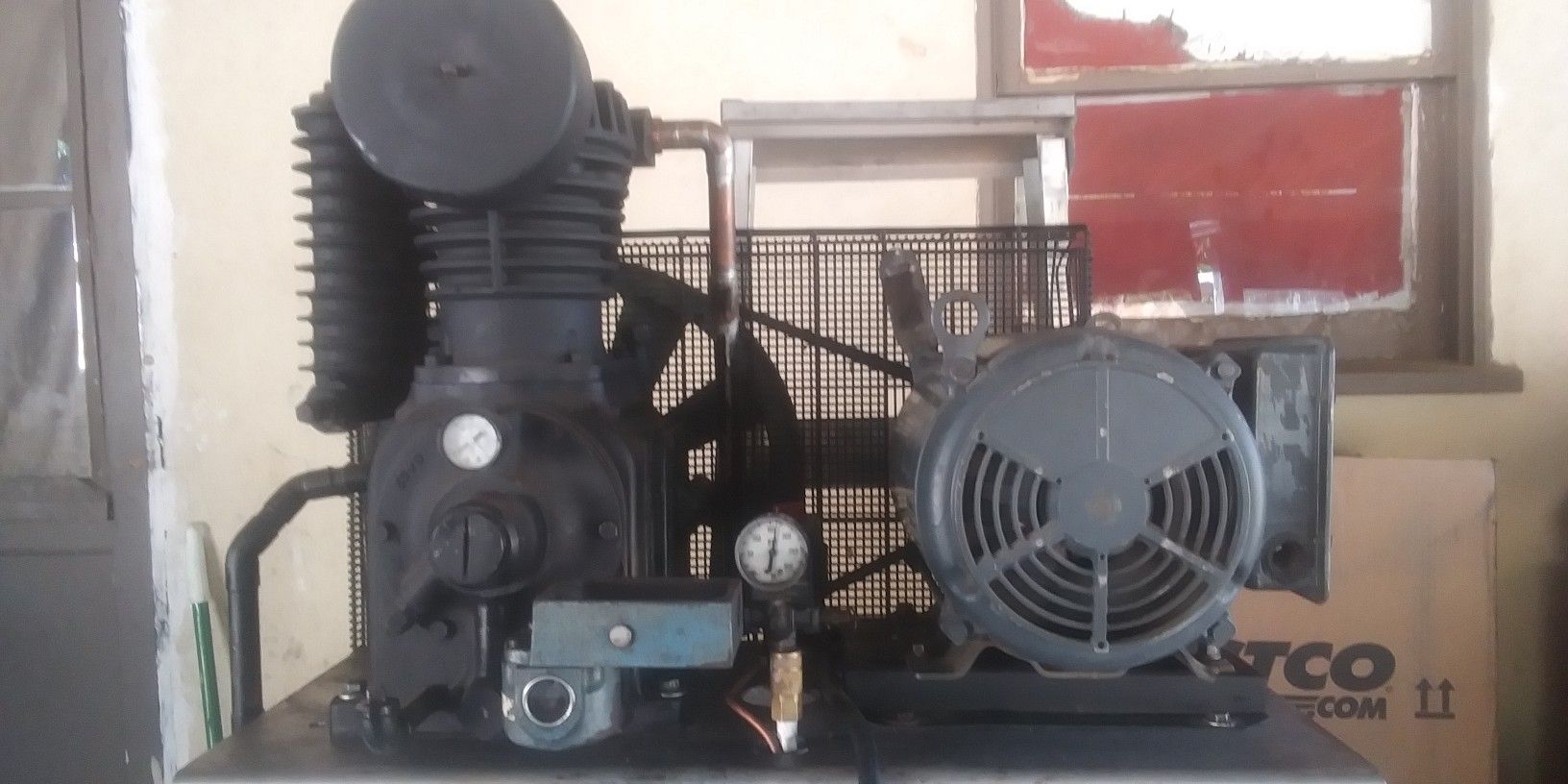 Saylor-Beall Industrial Air Compressor