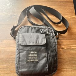 Urban Outfitters Unisex Bag ( Black )