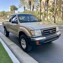 2000 Toyota Tacoma