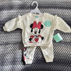 0/3 Month Minnie Mouse valentines Set 