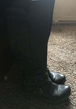 Black boots