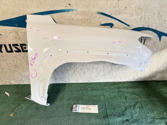 w/1smalldent 2024 - 2026 TOYOTA TACOMA RIGHT FENDER OEM AY67764 w/ holesforflares