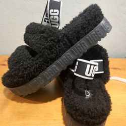 UGG  slippers 