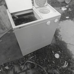 1970 Maytag Portawasher