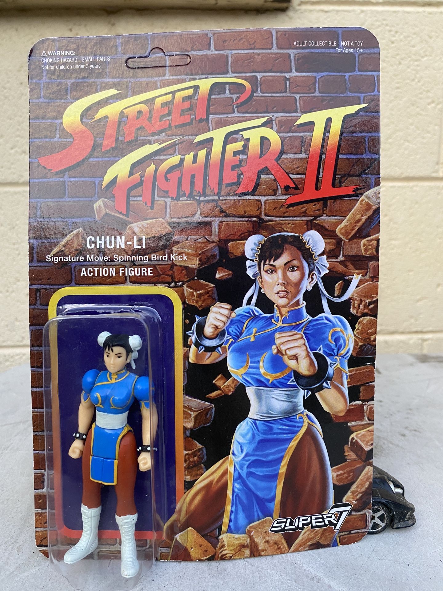 Video Game Character : Street Fighter II .. Chun -Li Action Figure