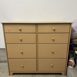 8 Drawer Dresser