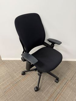 Steelcase Leap V2 Black Fully Loaded Chair
