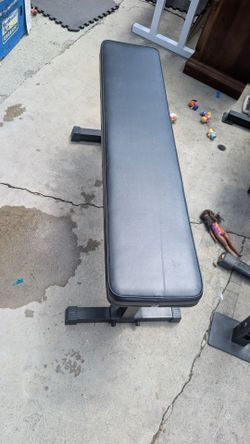 Comercial flat bench